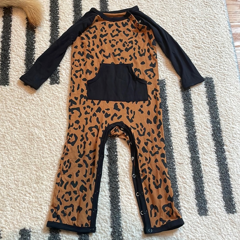 Kyte BABY 18-24M long all large leopard